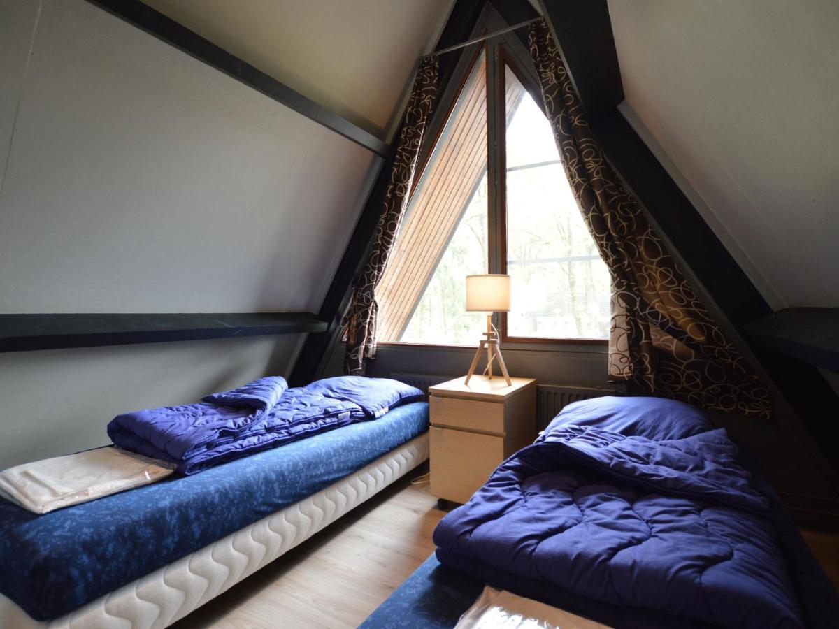 Holiday Home With Large Terrace Stramproy Ngoại thất bức ảnh